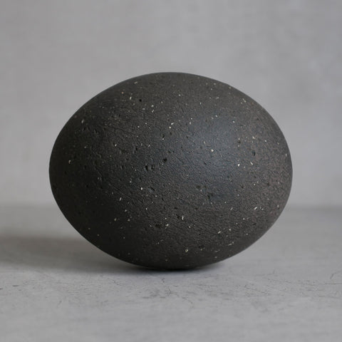 Textured Egg, Charcoal, 12/23 — 02
