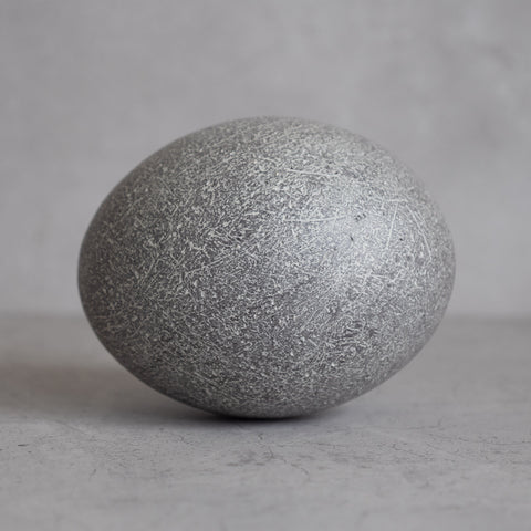 Textured Egg, Grey, 12/23 — 01
