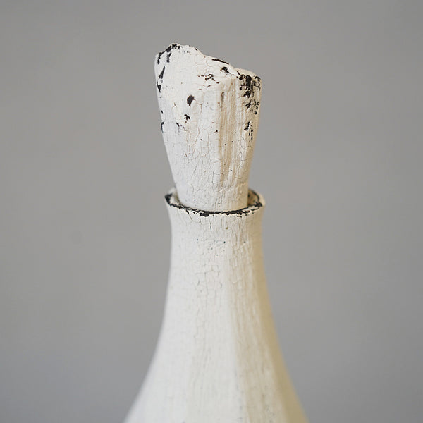 Carved Bottle White, 12/25