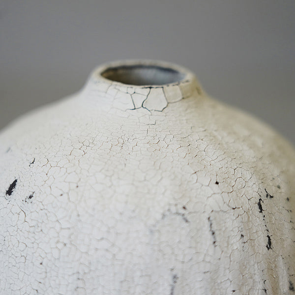 Carved Bud Vase, 12/25 — White