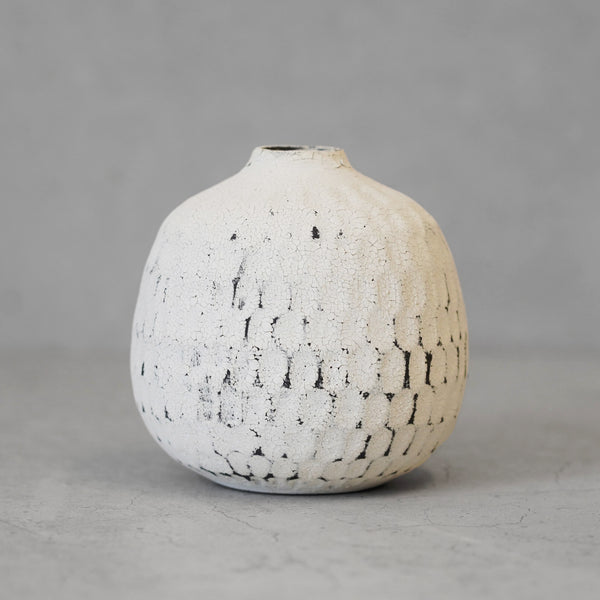 Carved Bud Vase, 12/25 — White